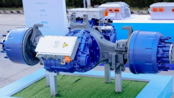 续航再提升?汉德车桥在潍柴新能源合作伙伴共创大会给出“王炸方案”!