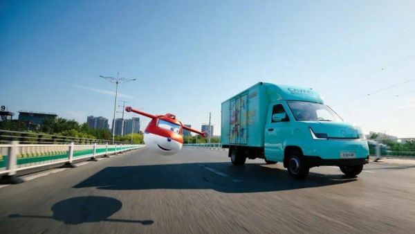 “准时送达”从动画照进现实！福田卡文乐迪重塑新能源小卡全能标杆