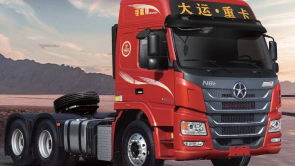 【名车品鉴】大运N8E燃油重卡成就用户更高运营价值！