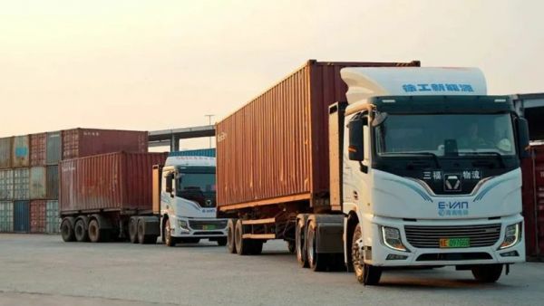 零碳实录!徐工新能源重卡刷新港口物流“含绿量”