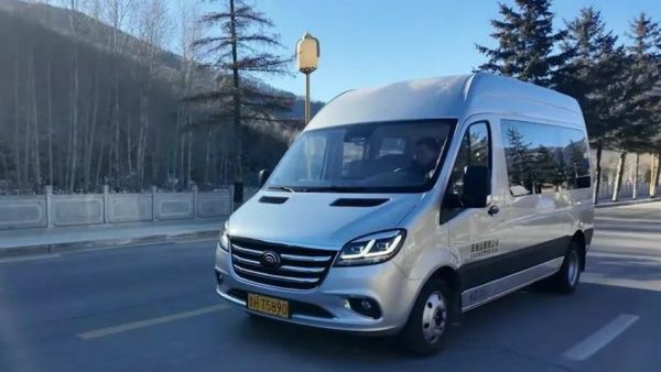 高端旅游新“搭子”，宇通天骏开启五台山智慧出行新体验