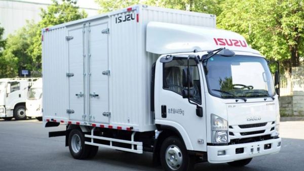 满载一样狂飙!庆铃五十铃新KV600轻卡化身“移动靠山”