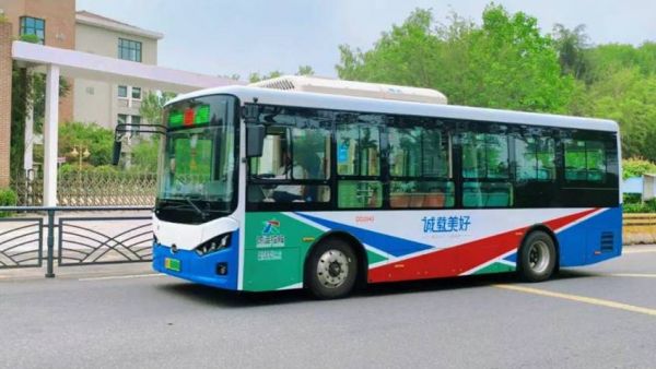 比亚迪“宝宝巴士”驶入青岛，助力城乡交通绿色升级