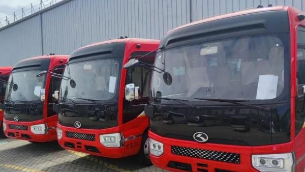 金时金事 | 金龙36台运兵车批量交付西藏自治区