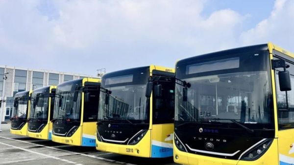 “甬”立潮头！宇通携手宁波公交集团打造出行新名片