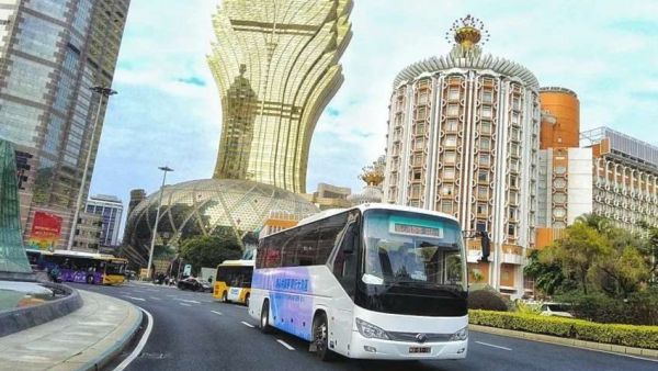 乘着宇通游澳门,感受“掌上明珠”的璀璨