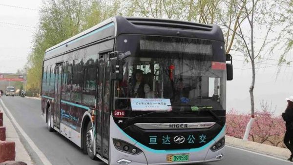 超200辆神秘“粉色专列”守护甘肃!今年桃花节暗藏黑科技?