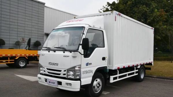 从“神车”到“新标杆”！庆铃五十铃新100P续写“常青树”传奇