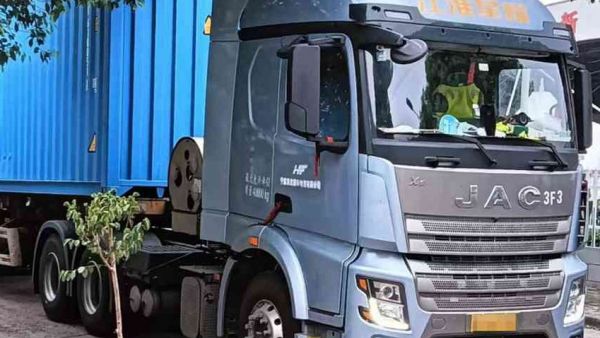 500马力拿捏山路，每公里多挣1元，为何星耀X5是吕师傅的财富经？