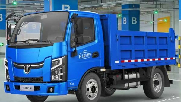 扛重载?跑高效?——飞碟金牛X3自卸车全搞定!