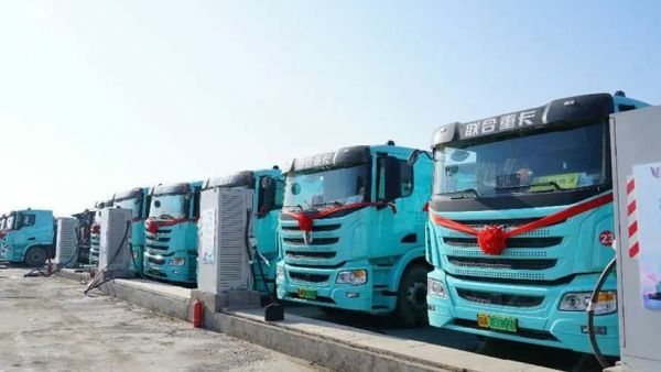 开门红！联合重卡江西战略渠道盛大开业！100台电麒麟首批30台圆满交车