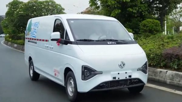 千行百业 VAN物畅达——东风VAN车全系出征 助力城配物流