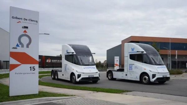 苇渡Windrose纯电重卡已具备量产条件，即将按计划开启交付