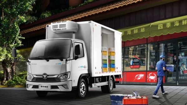 「六边形战士」福田奥铃智蓝EM 纯电动小轻卡