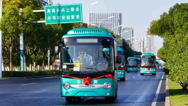 “瘦身”“强体”两手抓，安凯客车破解出行畅途密码！