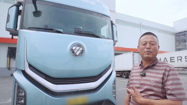 百公里油耗24.3L！老司机李师傅：欧曼银河9 680马力是我纵横南北的底气