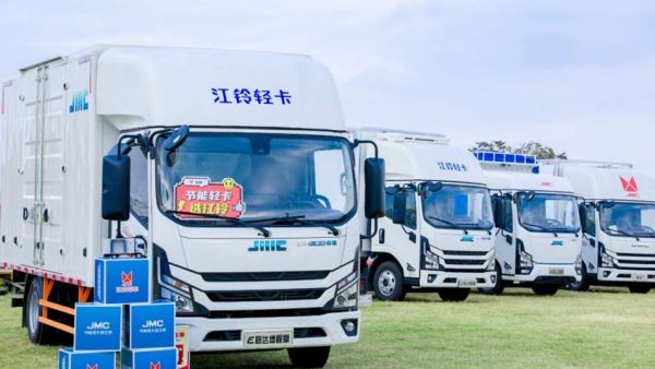 5毛钱每公里！轻卡！