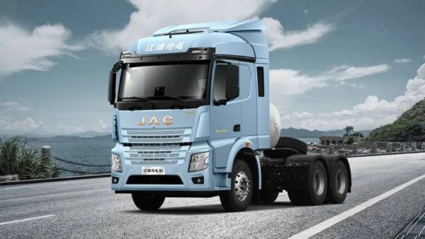 拉得多跑得远还省钱！江淮跨越X5，长途资源运输的创富新搭档！