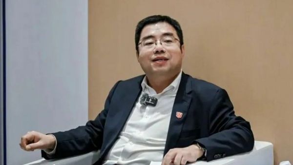 一汽解放王建宇:J7创领版立足世界顶尖,为用户创造极致价值