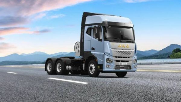 从江淮跨越K7到X7，郭老板的百万公里信任之选