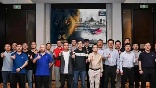 曼恩上装产品和技术交流会落地蓉城