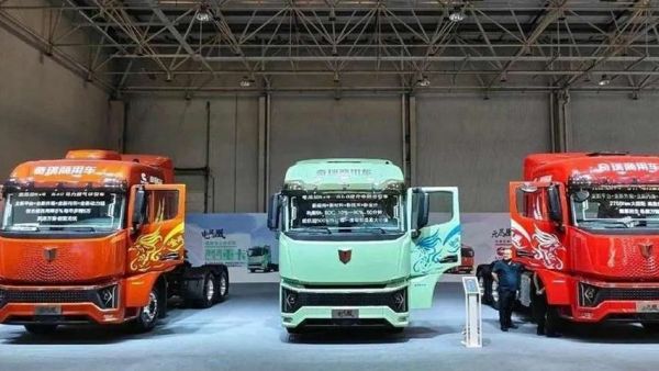 39.99万元买630马力燃气车 还送一台奇瑞冰淇淋!看奇瑞商用车全新“金凤凰”重卡