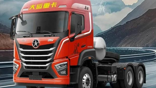 【名车品鉴】琳琅满目中这款重卡上大分