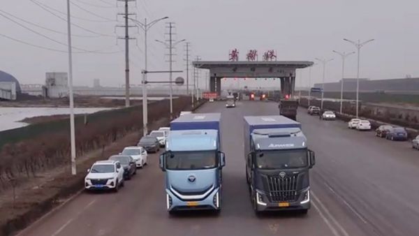 空杯不倒、满杯不洒！欧曼银河全球价值品鉴之旅抵达曲阜 尽显超强平稳性