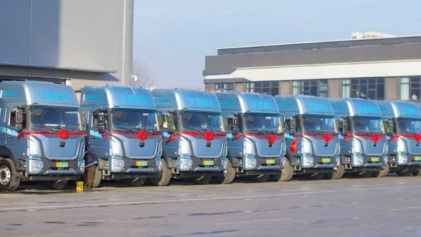 47台宇通重卡交付,用更大价值赢得客户复购!