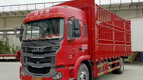 八年运输路,从陌生到信赖,江淮格尔发与刘师傅的相伴成长