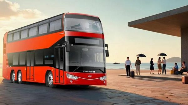 安凯E12S双层观光巴士：头等舱级舒适体验 让风景触手可及