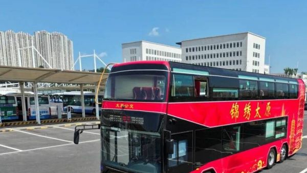 龙城观光新体验 安凯E12S双层巴士焕新太原城市名片