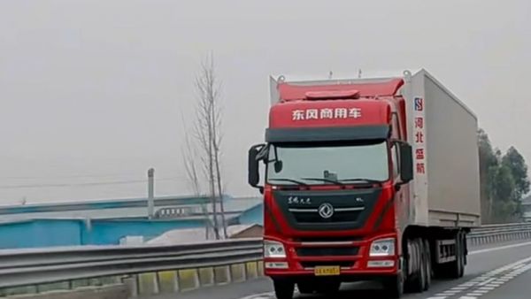 三十年的老司机力荐东风天龙！物流运输“快”人一步的决胜法宝！