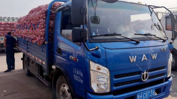 城市运输的明智之选——飞碟奥驰V6(原飞碟奥驰V3) “蒜你行”