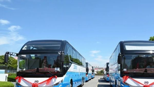 安凯高端产品启程南通，赋能旅游出行新体验！