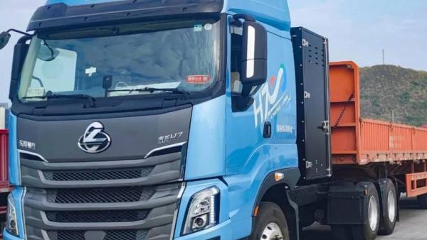 国内最大马力燃氢发动机装车运行！