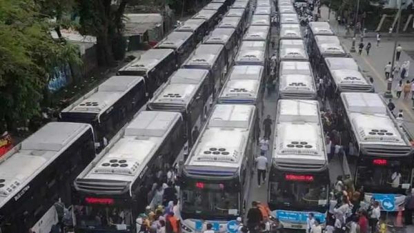 印尼单个品牌客车采购最大单!60辆苏州金龙纯电公交上线棉兰市