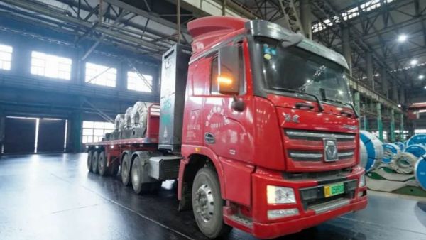 降碳增绿!徐工新能源重卡携手客户向绿而行