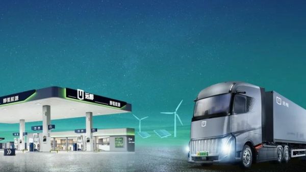 远程星瀚G醇氢危化品牵引车批量交付山东大客户，打造“以醇运醇”绿色运力示范