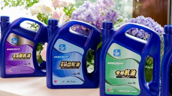 陕汽重卡龙行无忧创值润滑油成功上市发布!