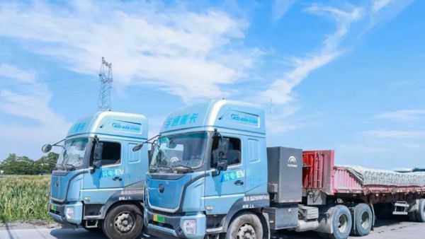 八城联动送关怀，宇通重卡在行动！