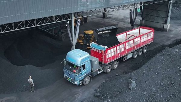 跨省运营无压力，宇通重卡助力煤矿运输新能源转型