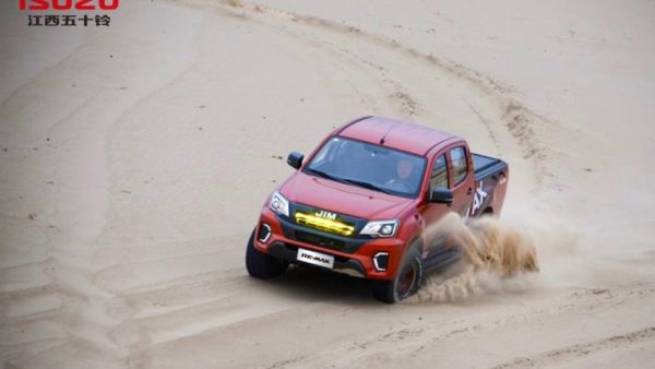 这场面，江西五十铃RE-MAX真能控制！