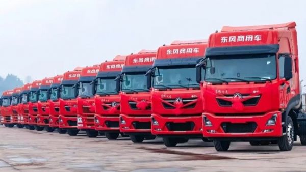 火力全开！东风商用车多区域交车热潮来袭！