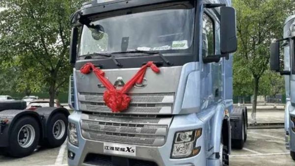 13升500马力+1000升气罐！这台星耀X5究竟有多强？