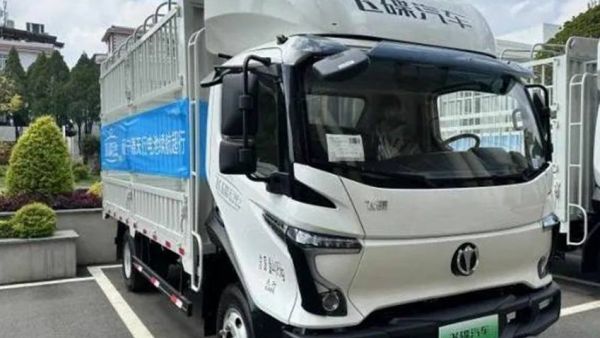 在云南市场备受欢迎 飞碟新能源汽车如何成就“三好学生”？