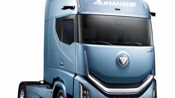 福田欧曼银河9：重新定义智能重卡新标准