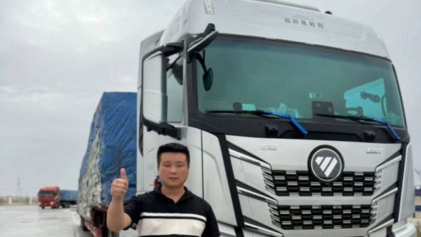 “热点玩家”王耀辉 用普通运输生活见证不凡运输重卡 攀越青藏轻松还能赚