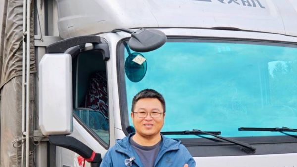 亲友组团买!时代领航大G-F28T气体机轻卡为申师傅月省万元