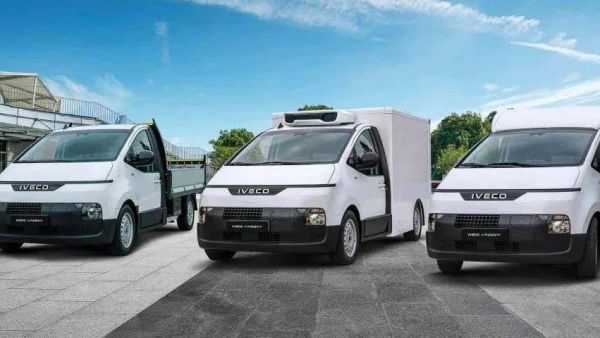 意大利+韩国混血，胖头鱼外观，依维柯eMoovy纯电动轻型商用车来袭，实力几何？